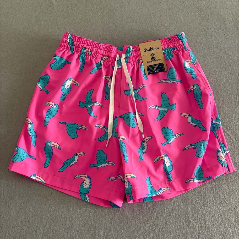 Chubbies The Toucan Do Its 5.5" Classic Mesh Lined Swim Trunks